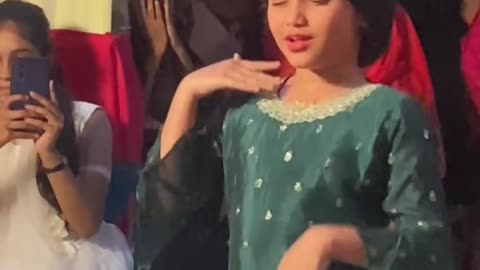 Beautiful girl dance in wadding program in Pakistan