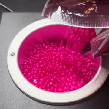 Eyebrow Waxing and Wax Melting with Sexy Smooth Tickled Pink Hard Wax by @eunioaaaesthetics
