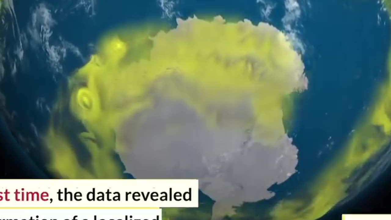 A massive aurora created a hole in Earth's ozone layer.mp4