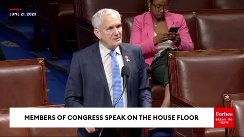 'Will Only Throw More Americans Into The Red'- Lloyd Doggett Unloads On GOP-Backed Insurance Bill