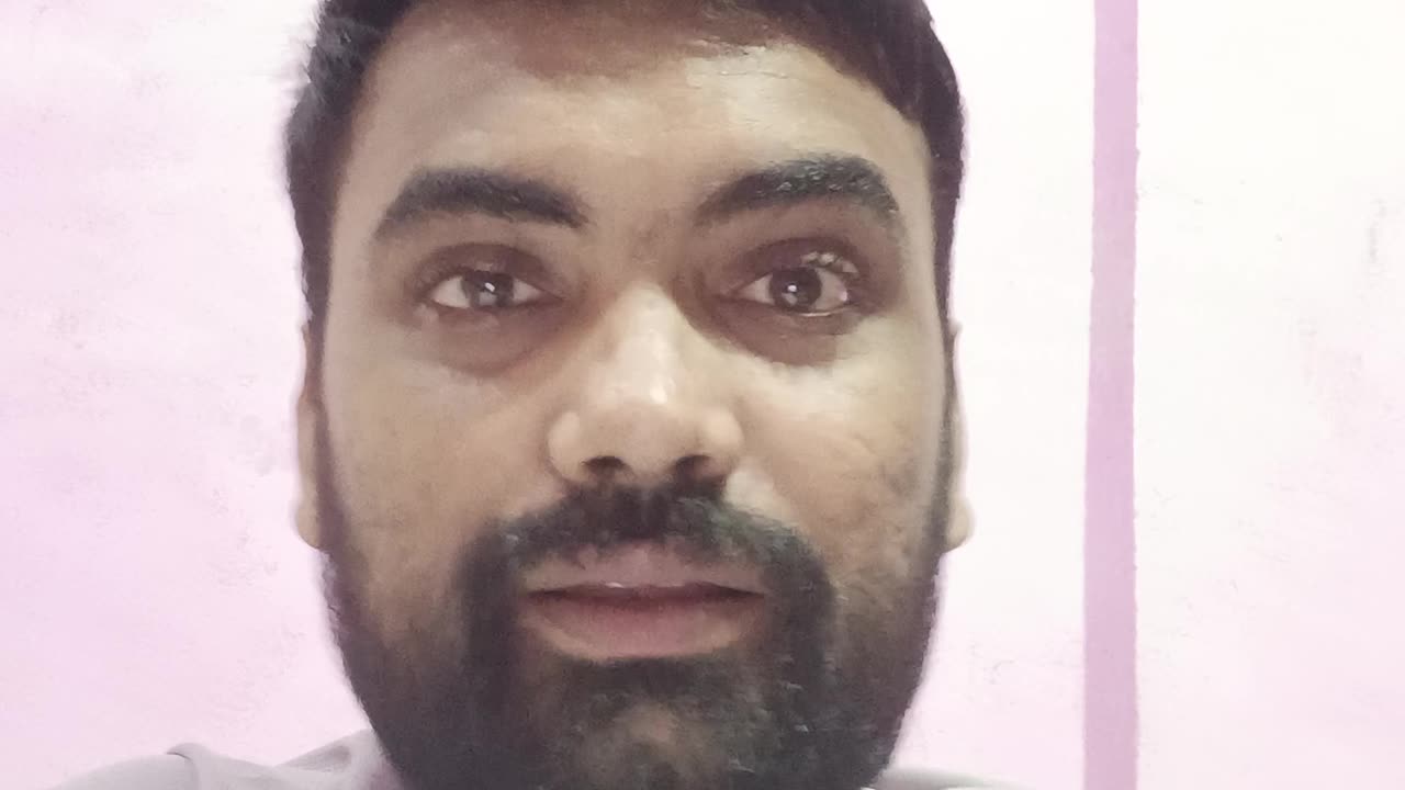 My first vlog my first video like it comment it