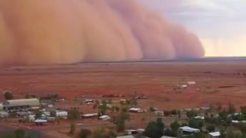 Large sandstorm covered the town of Boulia Australia