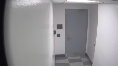 6141RHOBG1G101DStairwayLobbyEntry_2021-01-05_02h20min01s807ms.mp4