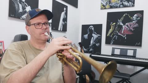 Aula de Trompete - Off Minor