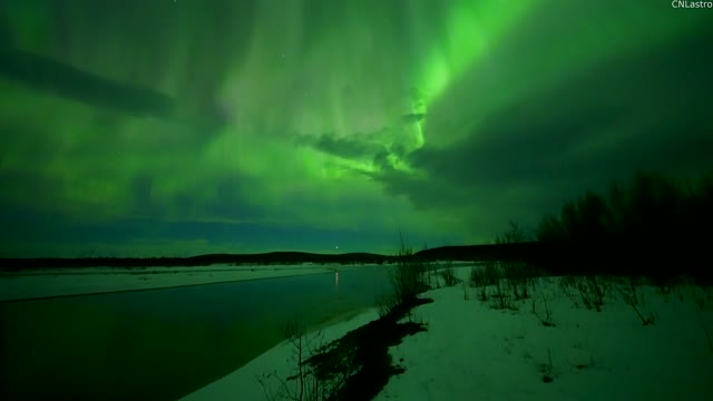 Real-Time Walk Under Northern Lights in Alaska