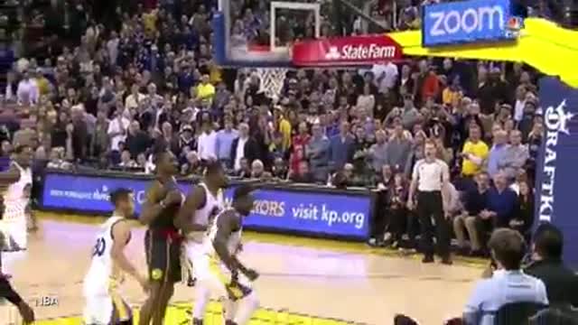 Steph Curry FALLS DOWN Keeps Dribbling DRAINS Jumpshot