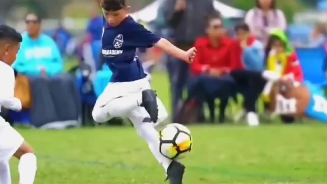 Amazing kids skills in football