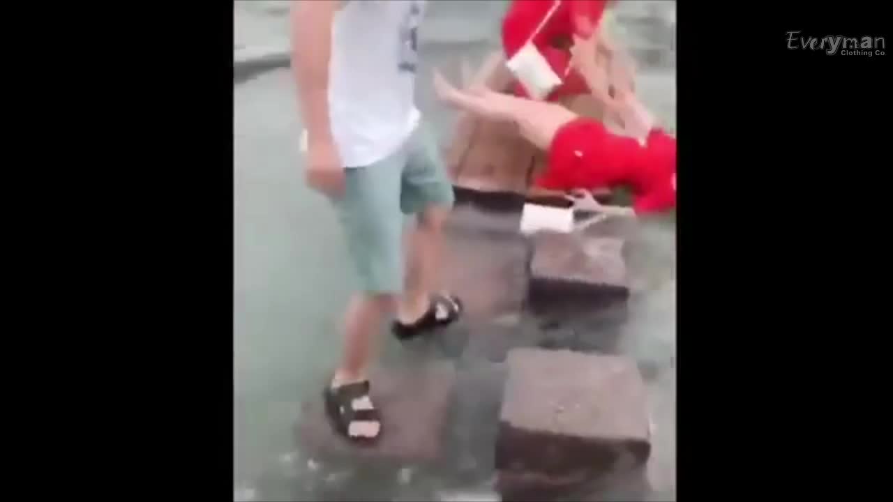 Funniest Fails 2022 mp4