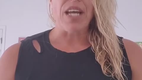 "Bodies Play Sport, NOT Identities" Professional Powerlifter, April Hutchinson, Weighs In