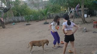 Pup Helps Kids Jump Rope