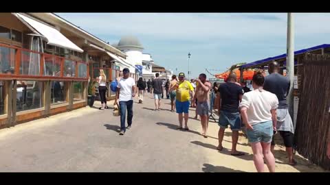 BOURNEMOUTH BEACH ENGLAND