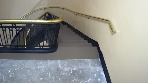 5191CHOB05Stair3_2021-01-05_06h40min02s173ms.mp4
