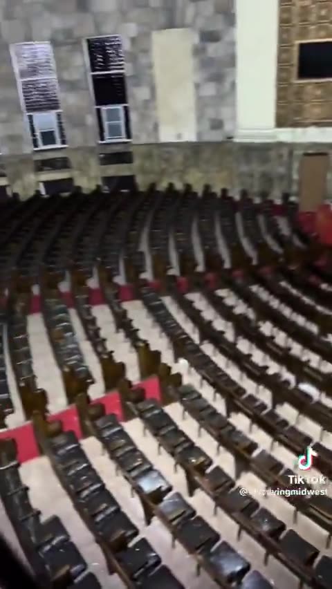 Uma creche foi descoberta sob uma sinagoga abandonada na cidade de Nova York.