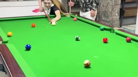 Funny Video Pool/Billiards