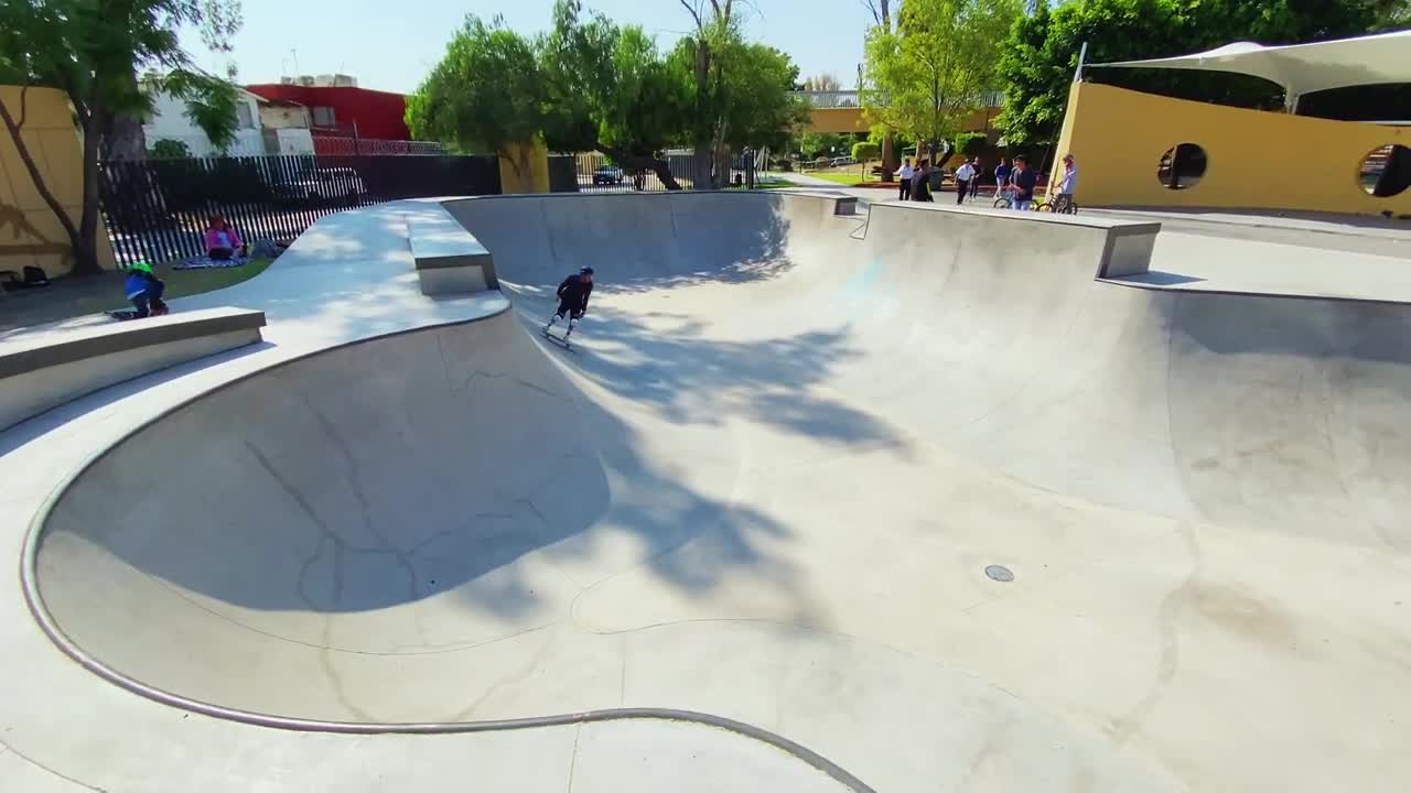 Bowl de Alcanfores Skatepark, Querétaro, Mx.