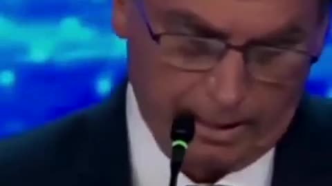 pendant le débat à la télé entre Bolsonaro et Lula voici un knock-out