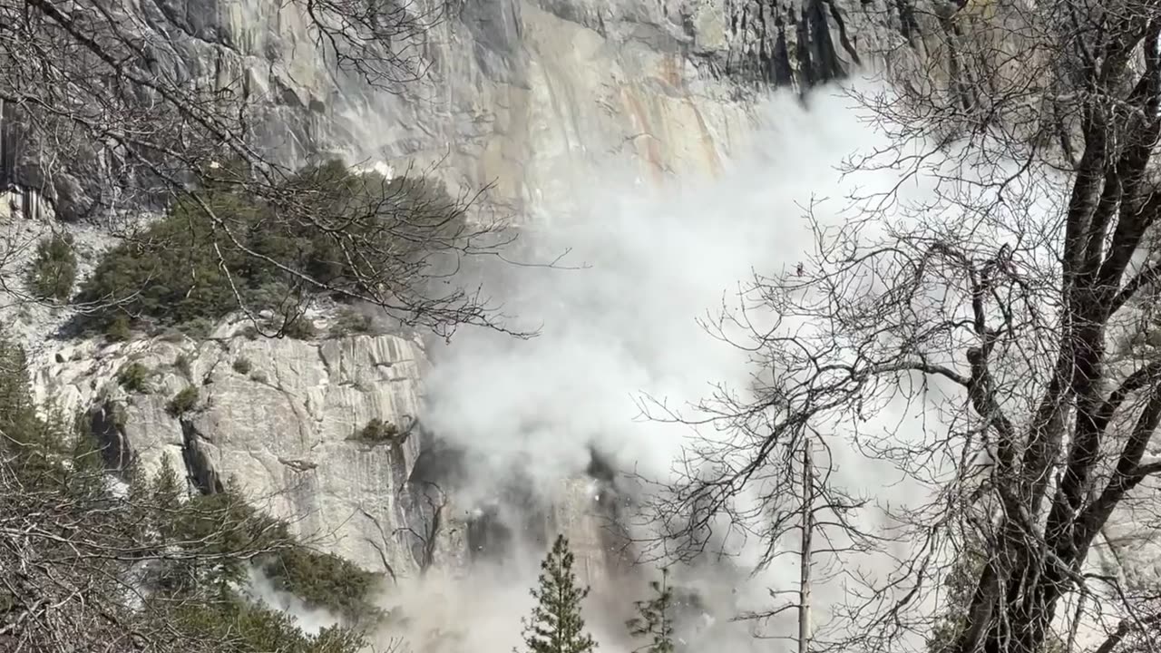 El Capitan Rockfall at Yosemite National Park