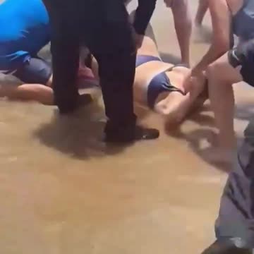 GRAPHIC! Shark Attack - South Padre Island, TX