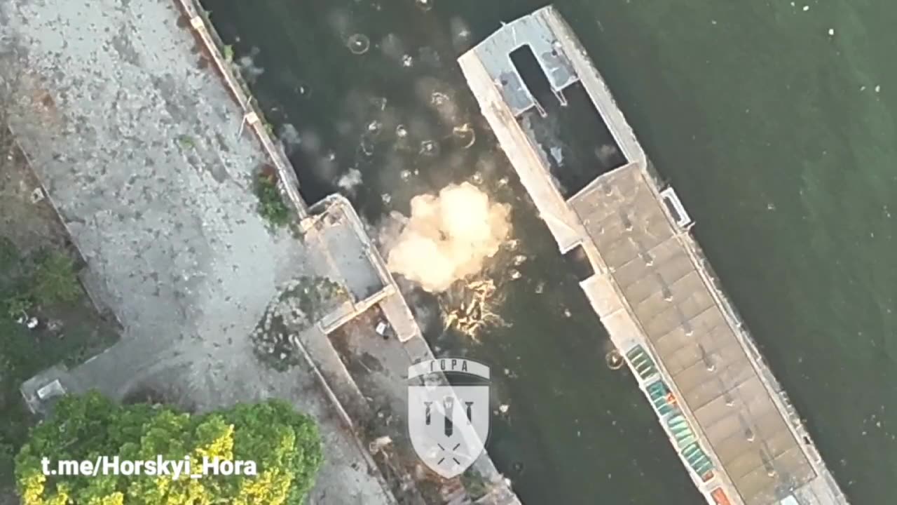 Russian recon group gets destroyed right by Ukrainian drone