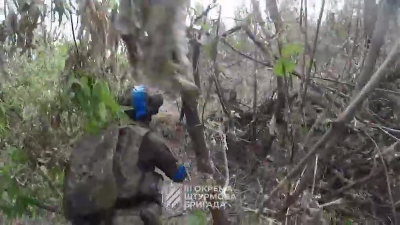 Intense Battle As Ukrainians Move in On Russian Trenches