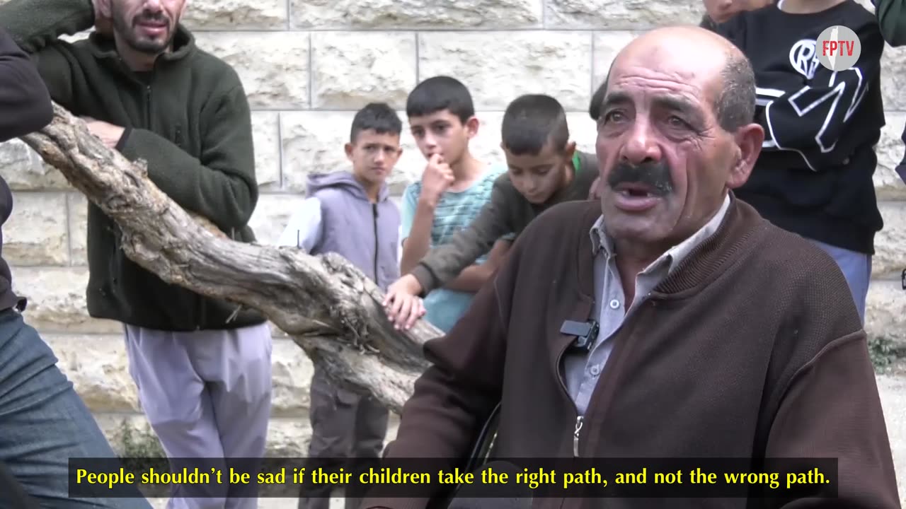 Zionists Threaten Family of Palestinian Resistance Fighter, Hebron, West Bank, occupied Palestine, 2 Oct 2024
