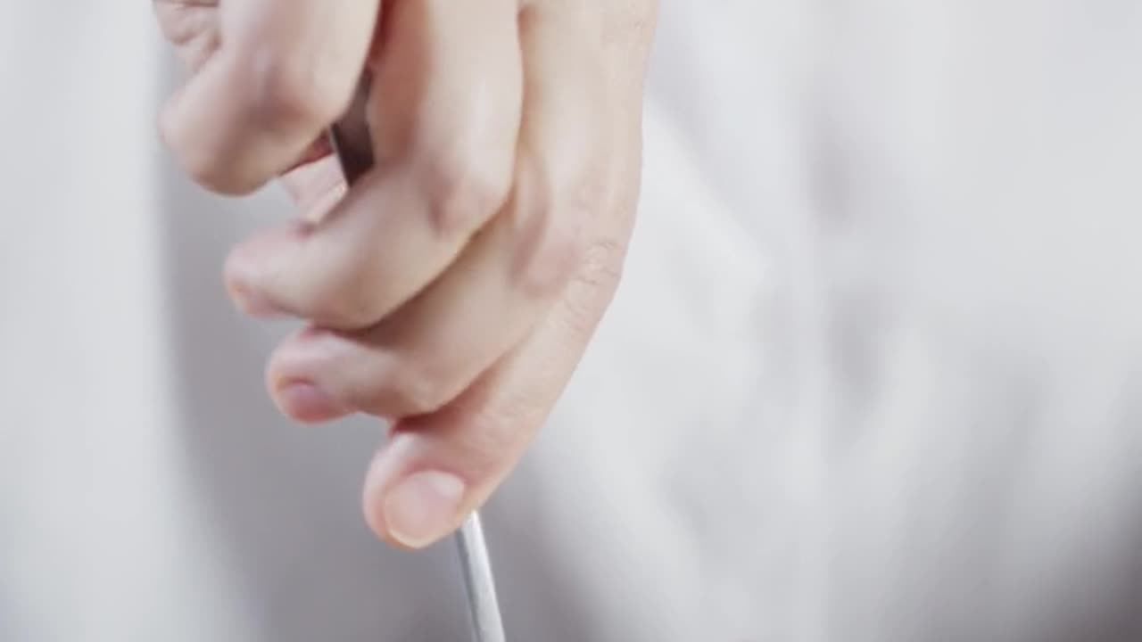Using Fork To Eat Spaghetti