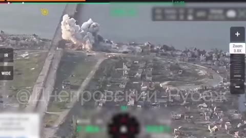 Russian aviation struck near the Antonov Bridge using planning bombs.