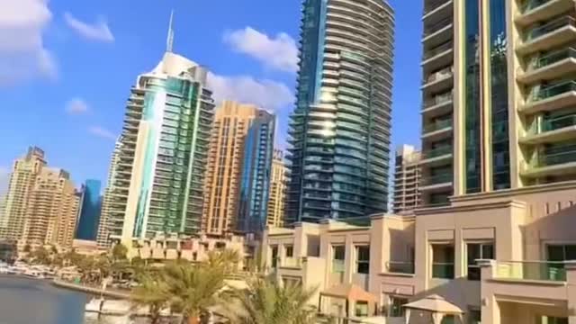 DUBAI MARINA WALK