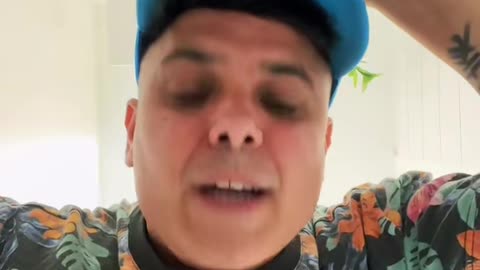 Es una chusma la 💩 😂😂😂 ahora en serio gracias por