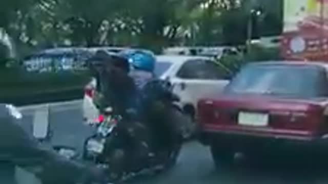 RAMDOM VIDEOS 10 - AMAZING VIDEOS - Philippines CCTV & DASH CAM Spotted - PINOYVIRALVIDEOS