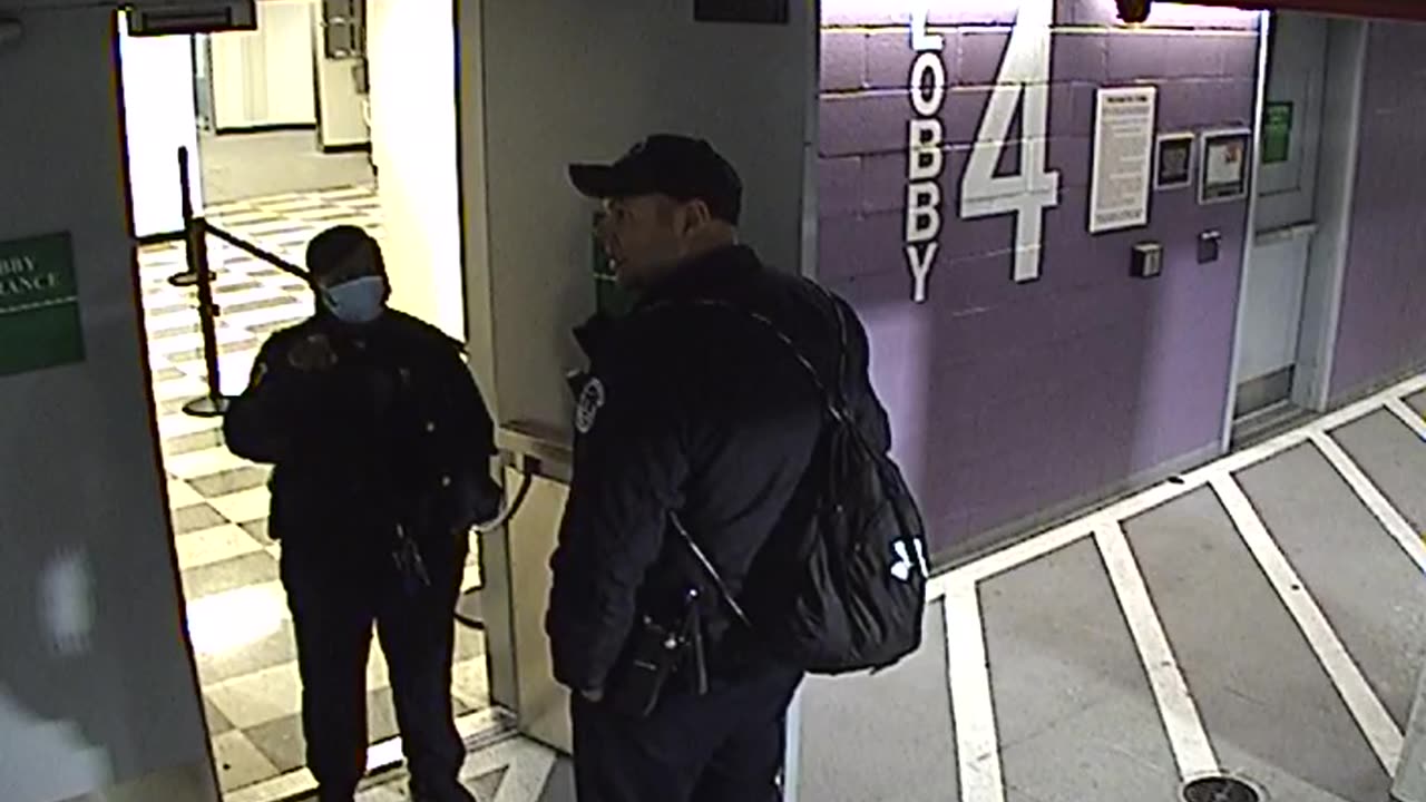 6123RHOBG3G304ABLobby4_2021-01-05_07h00min02s887ms.mp4