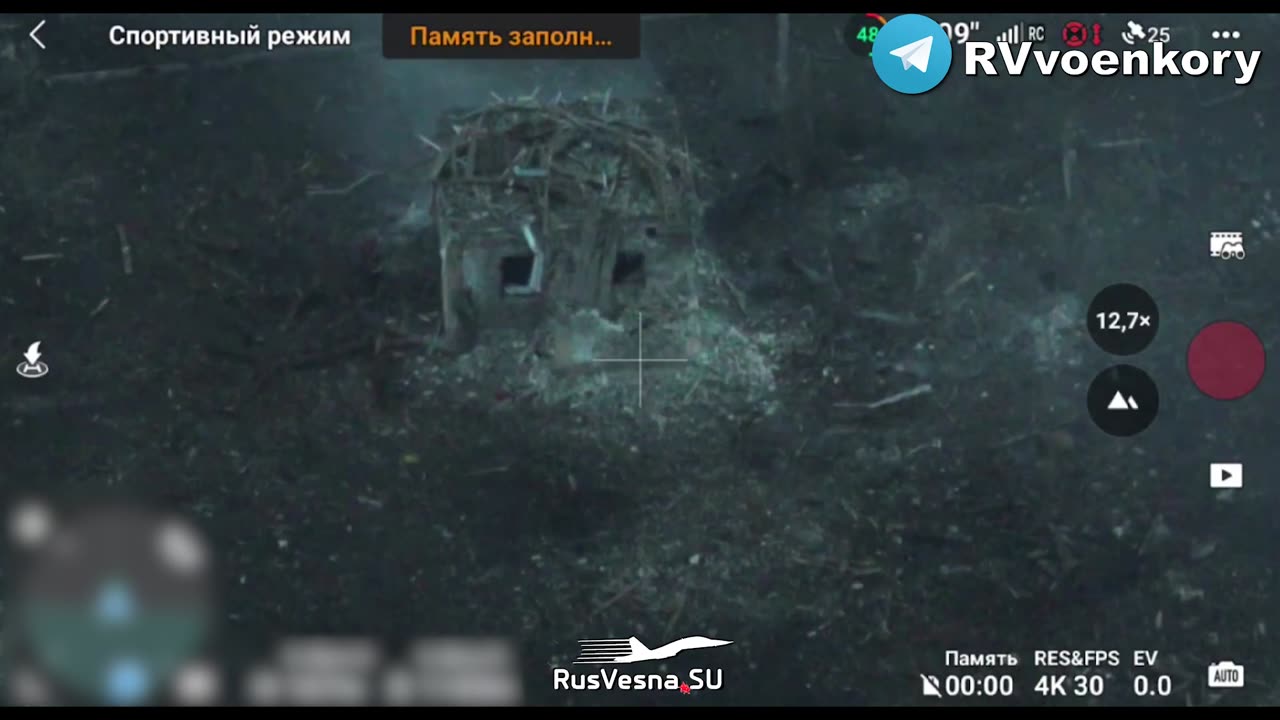 Assault in the ruins near Donetsk: a fearless fighter destroys a firing point of UAF