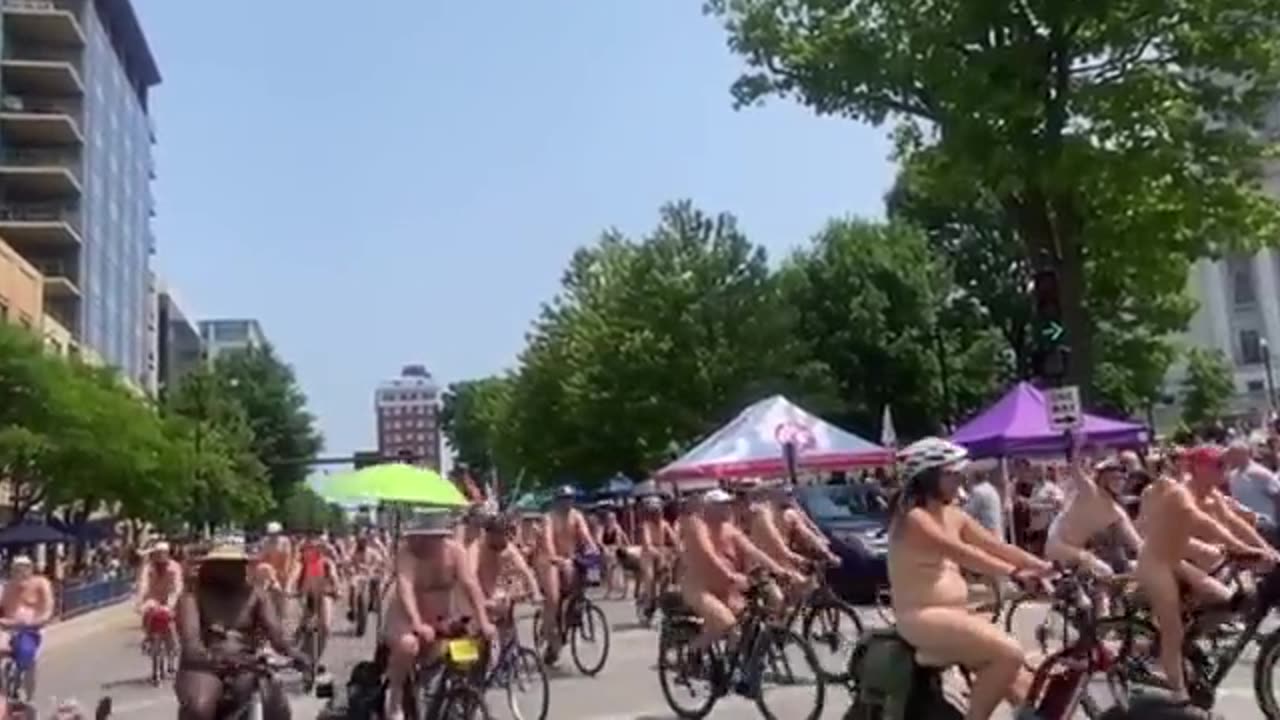 Joni Job - Climate activists in WI rode bikes nude. Nothing better than a bicycle seat up your ass 🤣