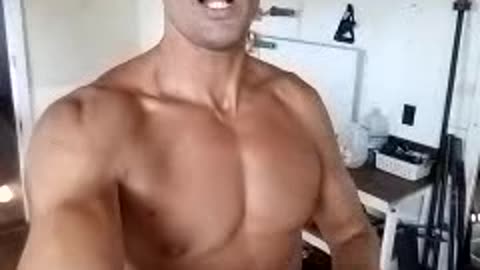 THE BEST PERSONAL TRAINER IN THE WORLD. (Sun, June 18, 5:00pm finish, Derek Kube.)