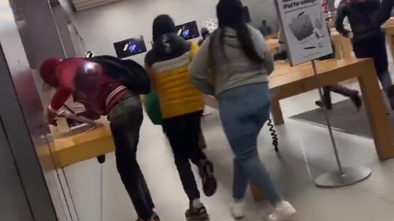 Taki świat nadchodzi 😏mówiłem wam że system upadnie...