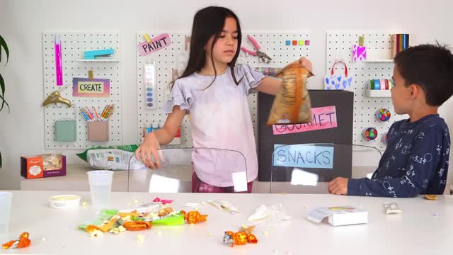 CHALLENGE KIDS TRY GOURMET SNACKS!!