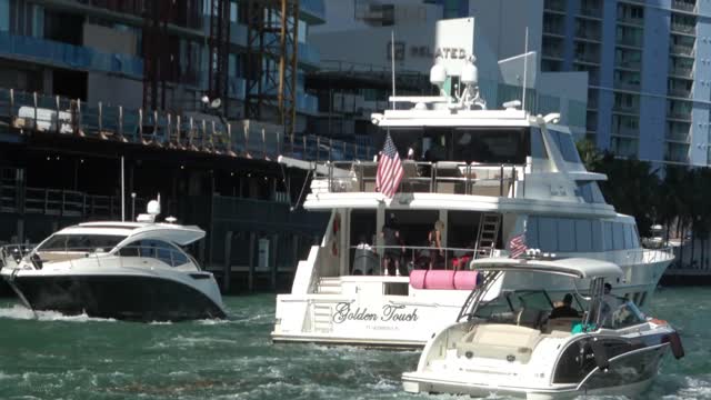 Broads on Huge Yacht on Miami River came to entertain the guests !!!! infowars trump covid