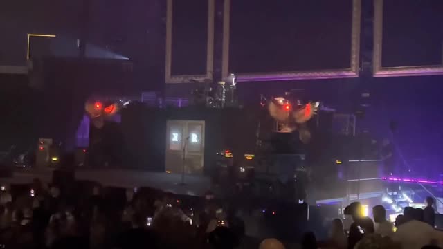 Special Message at Kid Rock concert