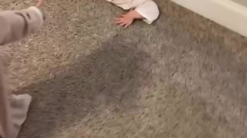 Her little point 😂