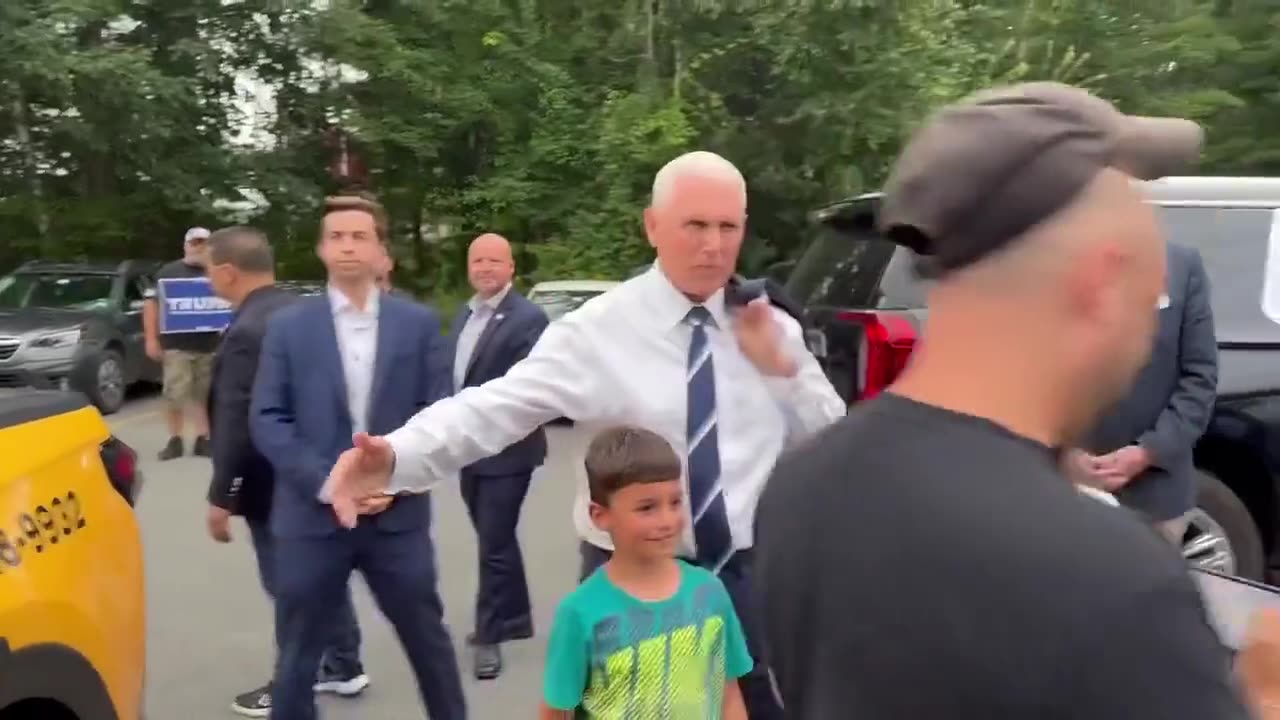 Mike Pence Gets Called A "Sell Out" By Hecklers In Viral Moment