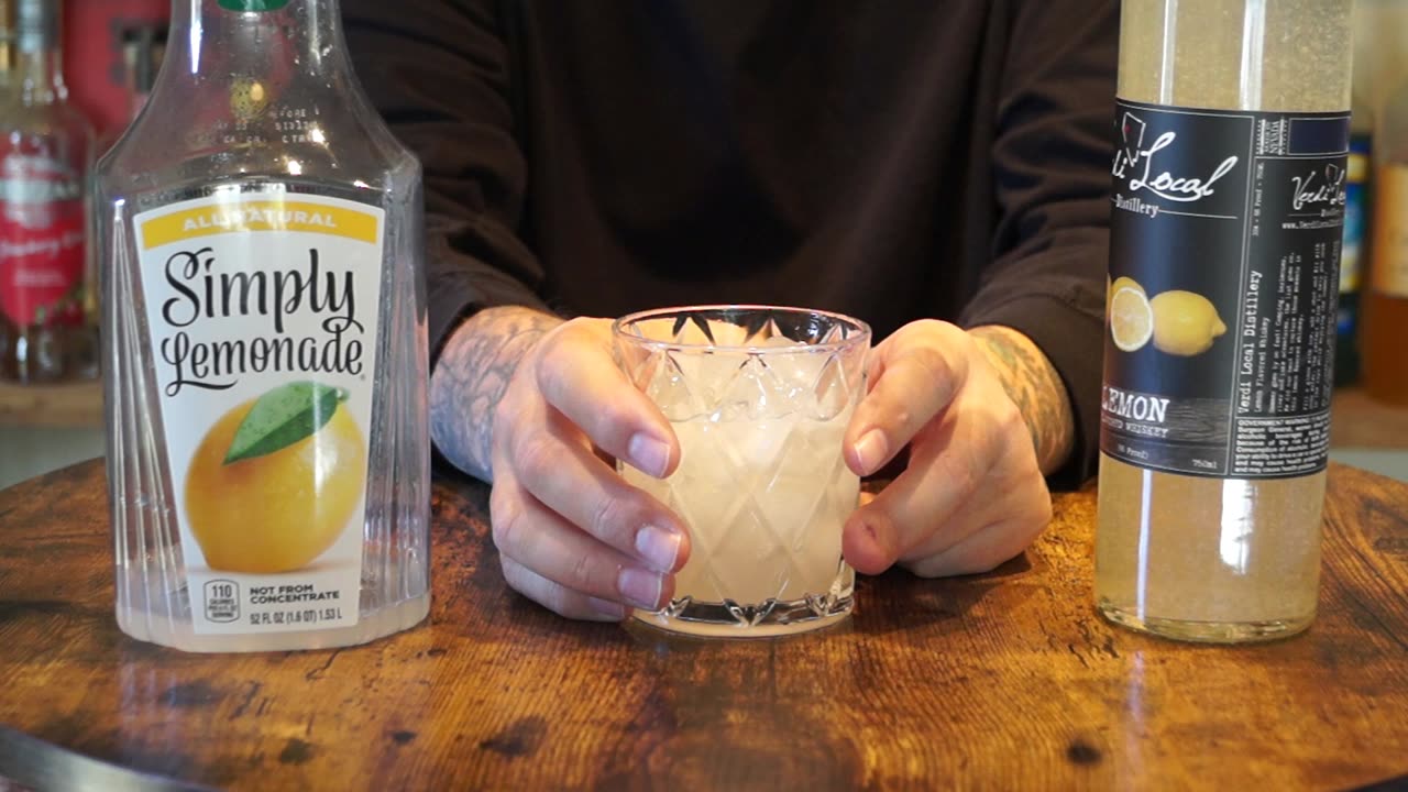 Verdi Local Distilling Lemon Whiskey & Simply Lemonade