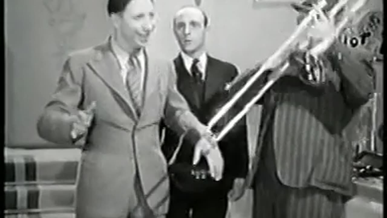 George Formby: Spare A Copper 1940