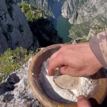 Spicy 🍲 cooking in jungle