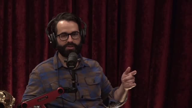 Matt Walsh Upends Trans Talking Points With the Perfect Analogy [JRE]