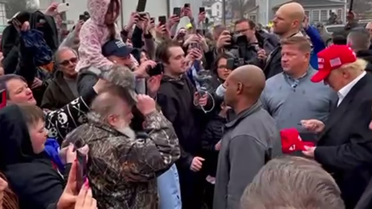 Trump is in Ohio passing out water and buying food for people. This is a real leader