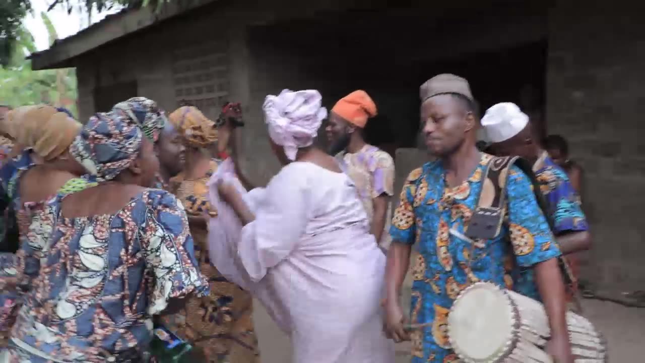 AFRICA CHOREOGRAPHY DANCE IN A MOVIE LOCATION