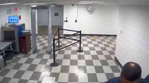 6134RHOBG3G308CLobby8Entrance_2021-01-06_13h40min01s320ms.mp4