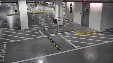 6082RHOBG3G306ANorthLobby_2021-01-05_04h00min00s247ms.mp4