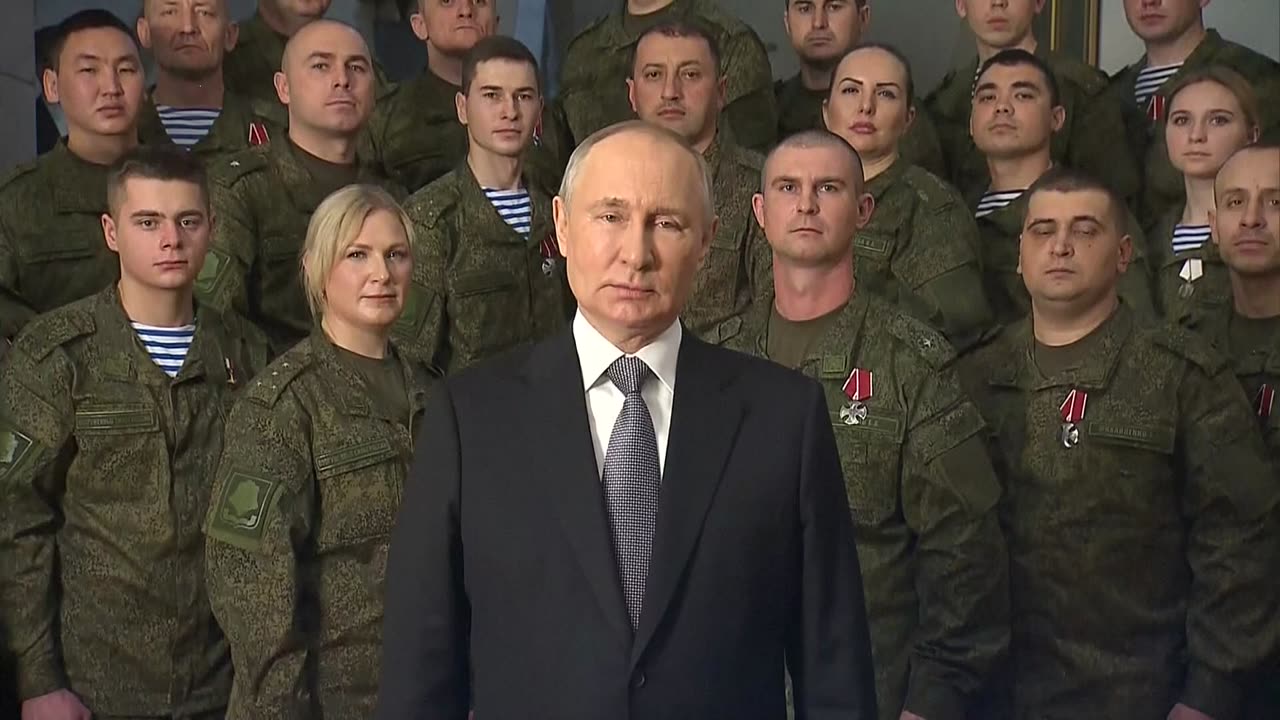 Putin signs law imposing fines for failure to facilitate mobilization, appear for draft