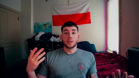 POLISH vs AMERICAN FASHION